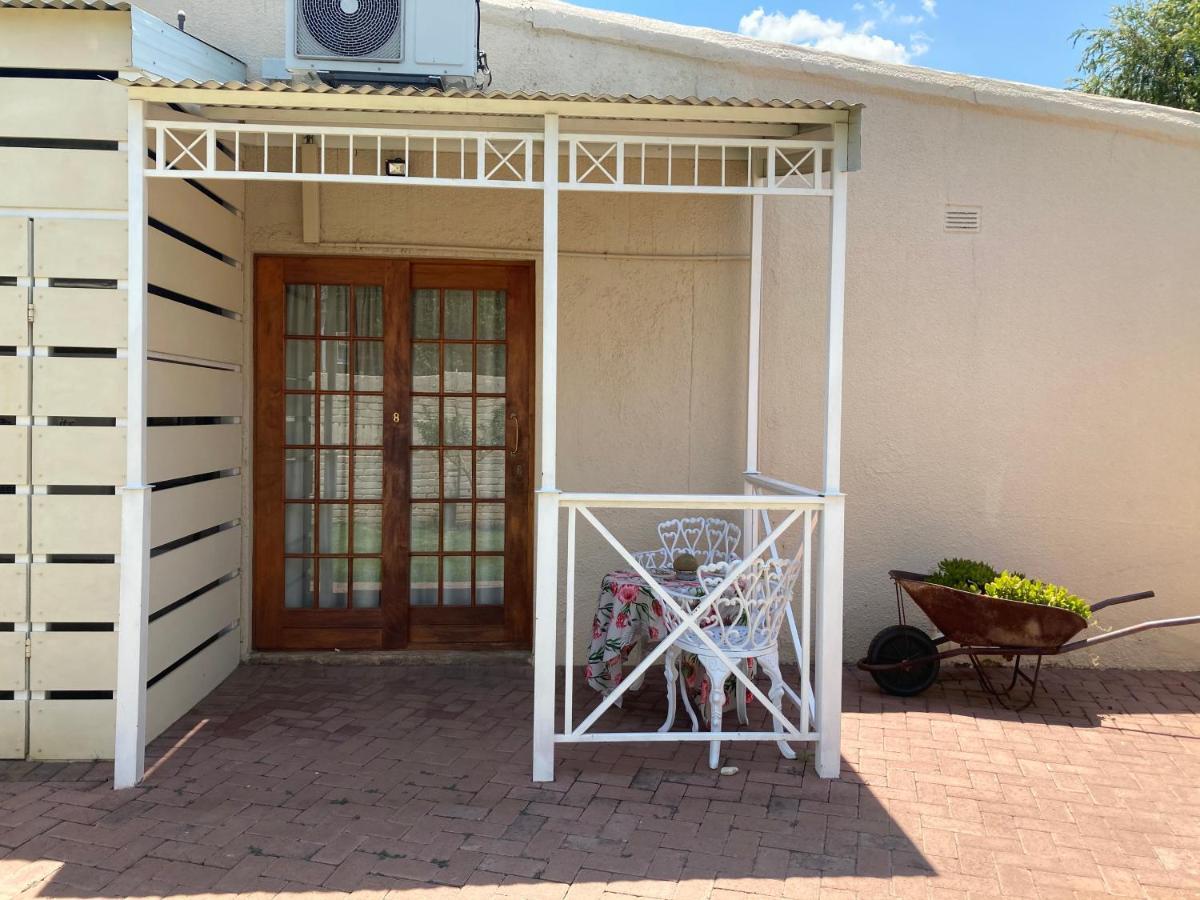 Jungnickel Guesthouse Kimberley Exterior photo